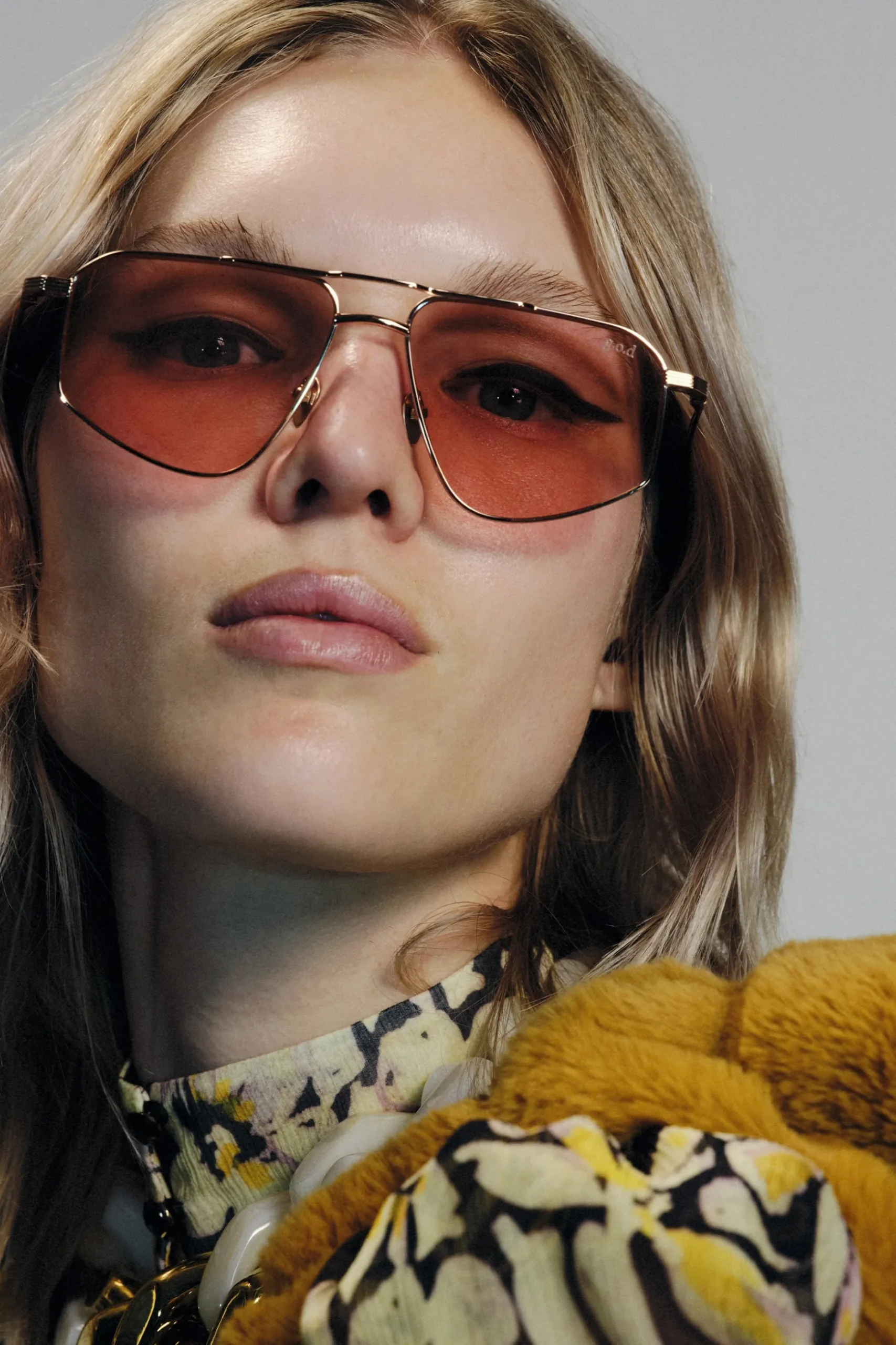 g.o.d 36 Sunglasses - Rose