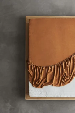 Hanna Hygge                        Fitted Sheet