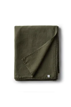 Hanna Hygge                        Tablecloth Cicada