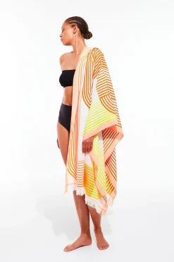 Husk Beach Towel - Peach