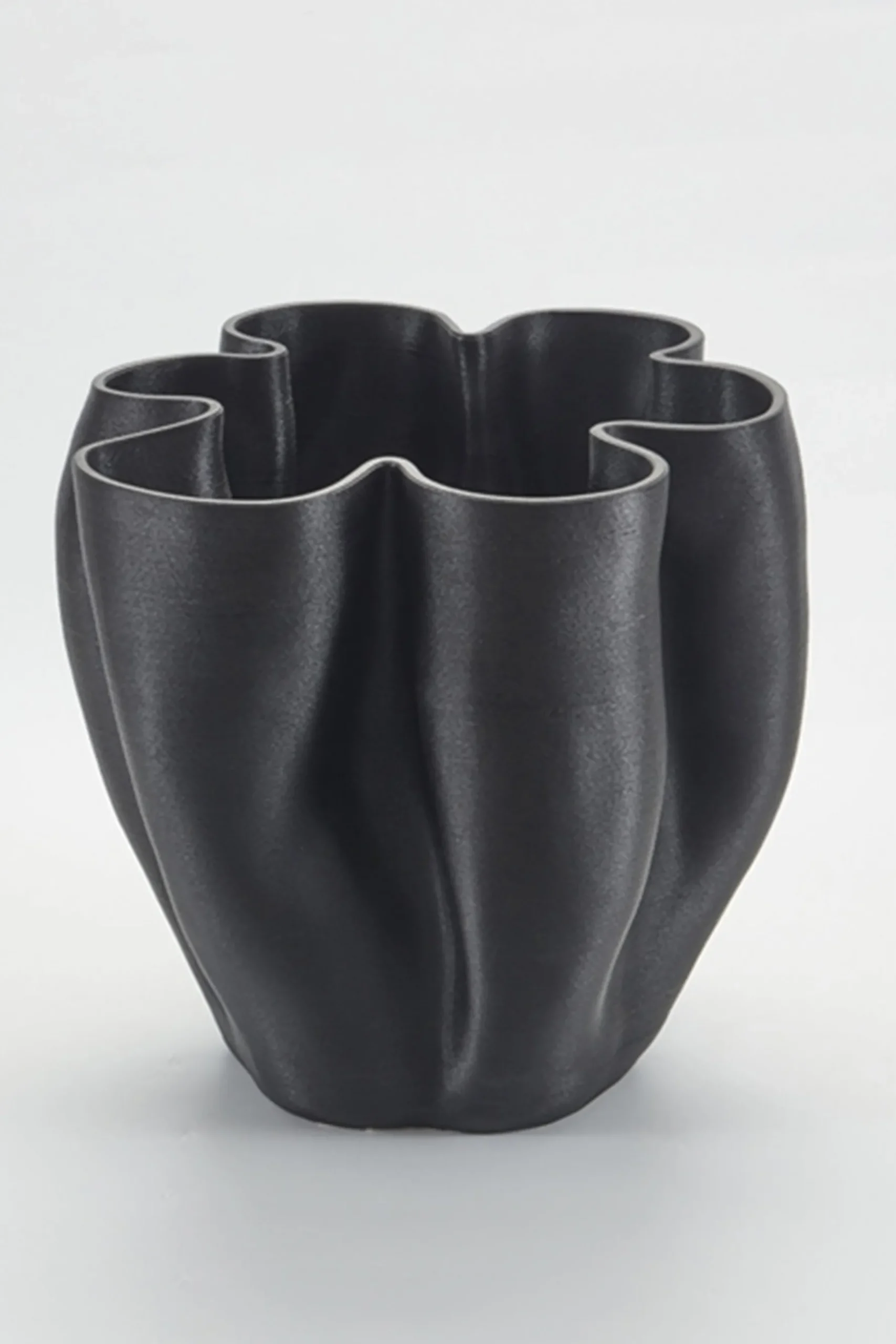 Husk Boheme Vase - Ebony
