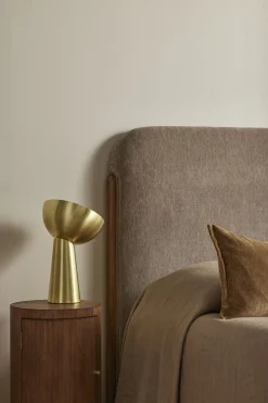 Husk Hugh Lamp - Gold