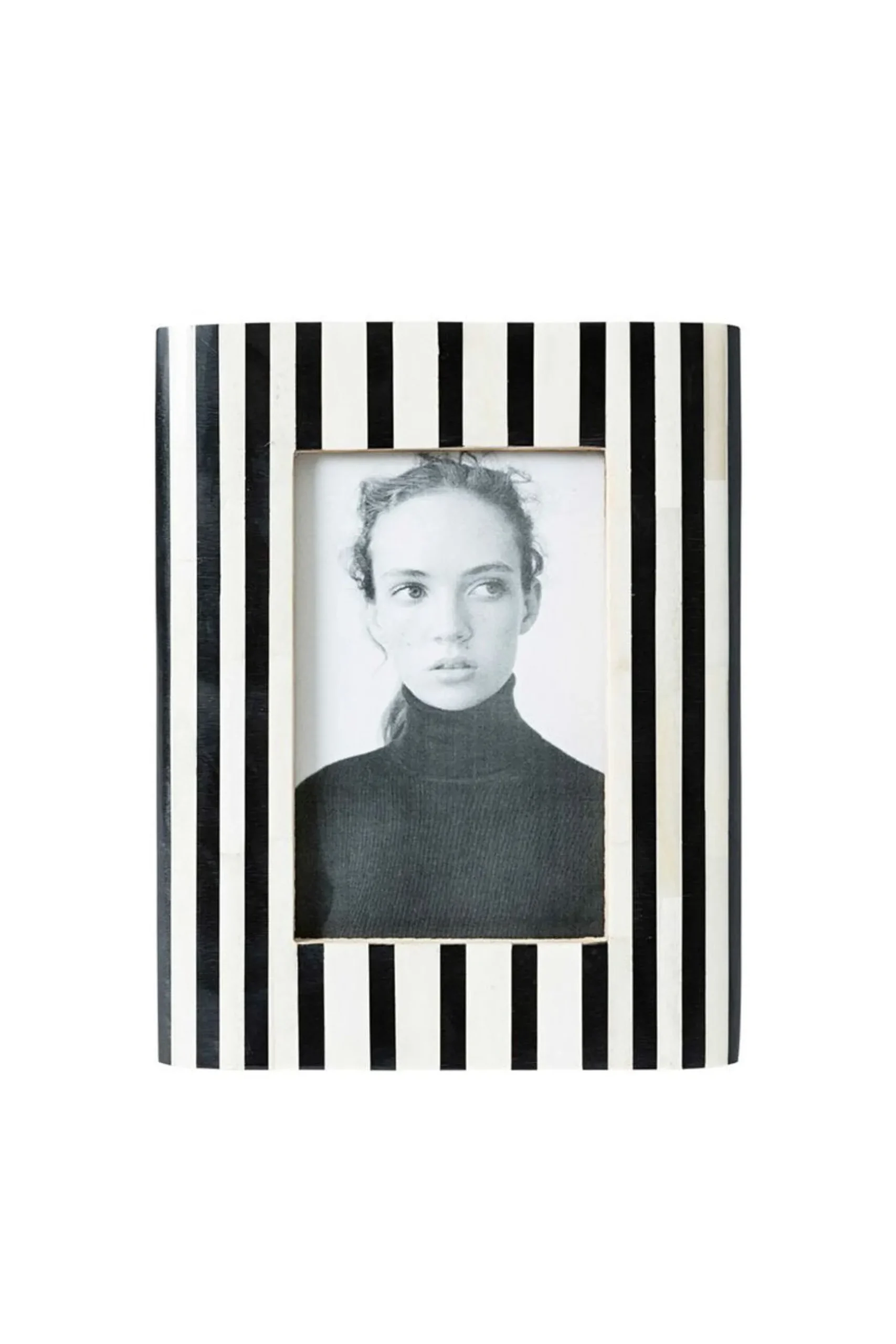 Husk Striped Frame - Black & White