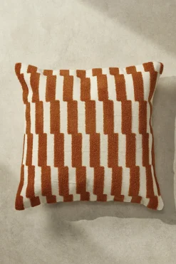 Husk Theodore Cushio - 1 Colour