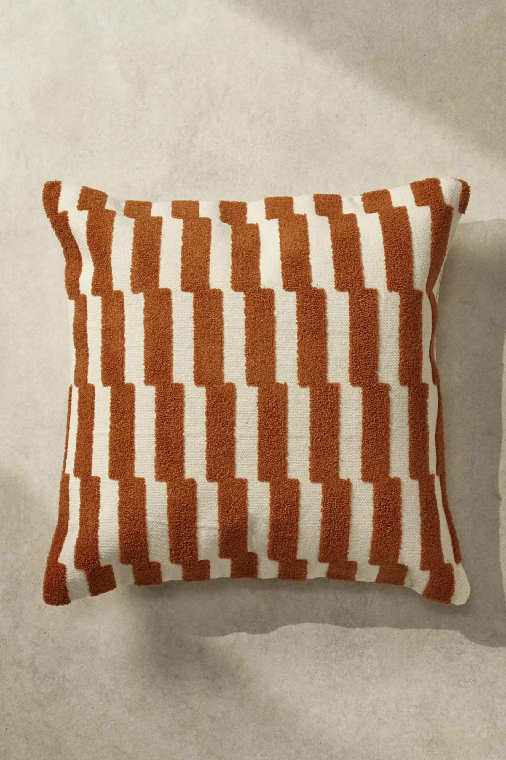 Husk Theodore Cushio - 1 Colour