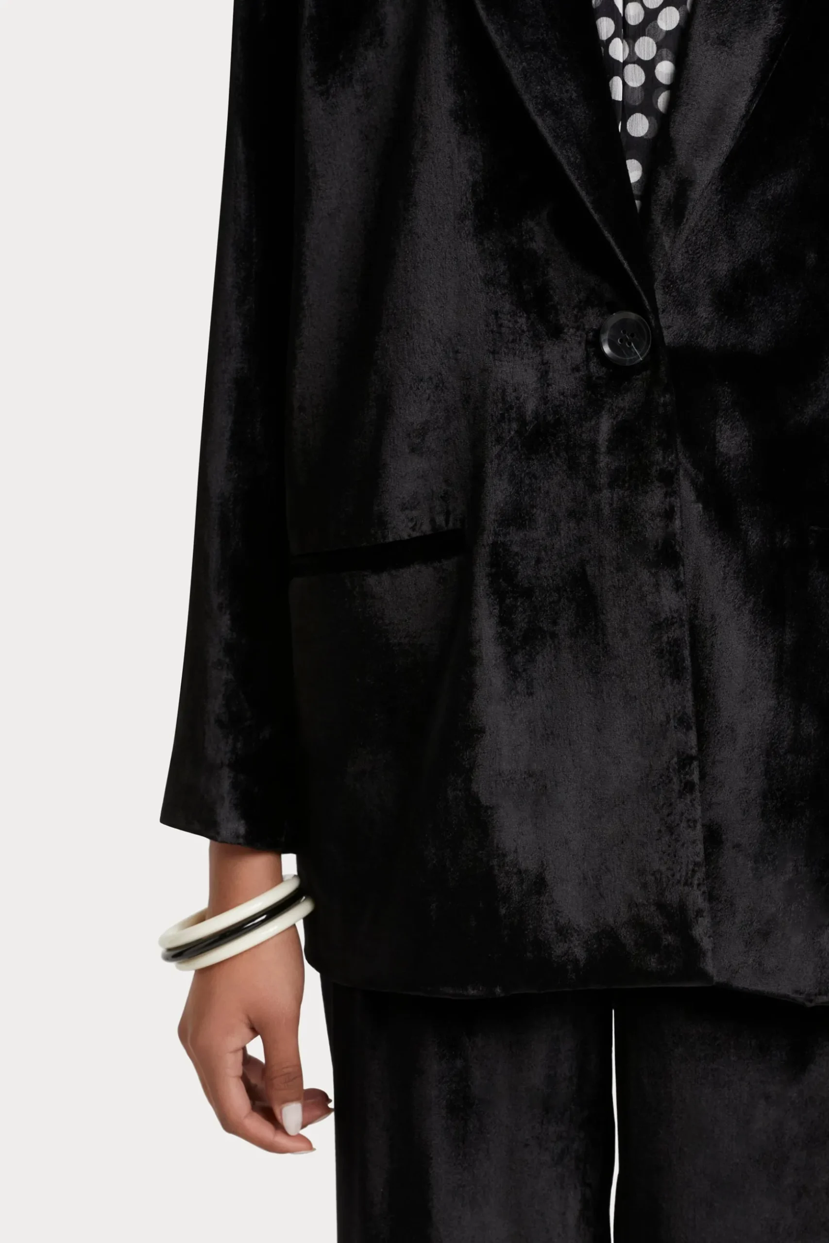 Husk Velvet Blazer - Black