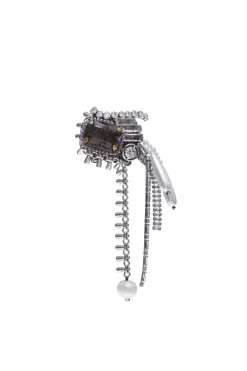 Rada Crystal Brooch - Silver