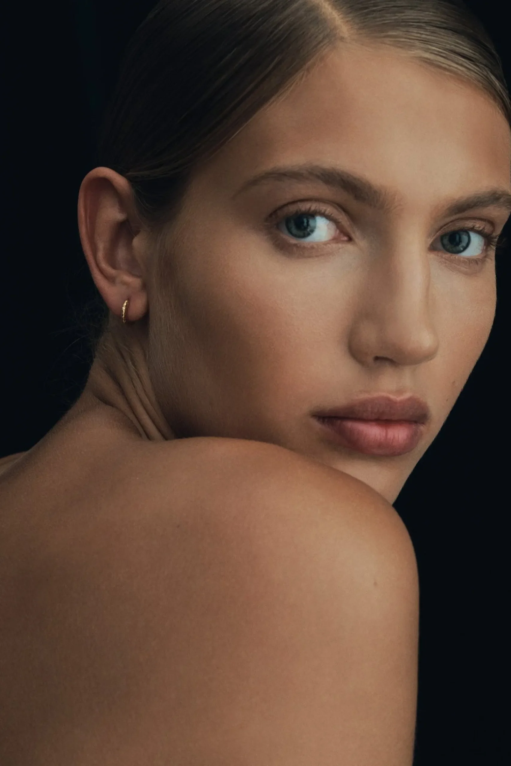 Temple Of The Sun Molten Huggie - Gold