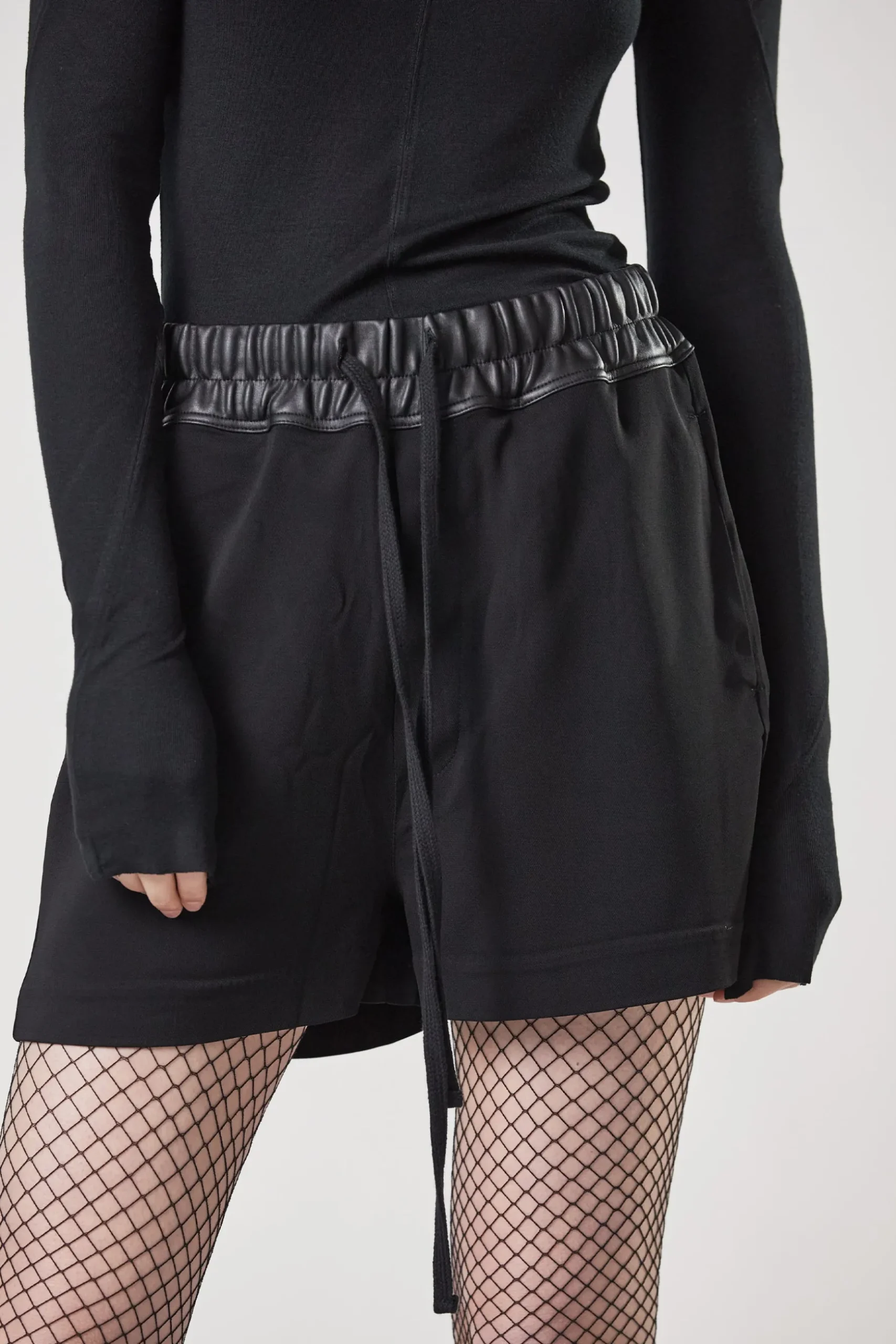 Thom Krom Matmix Short - Black